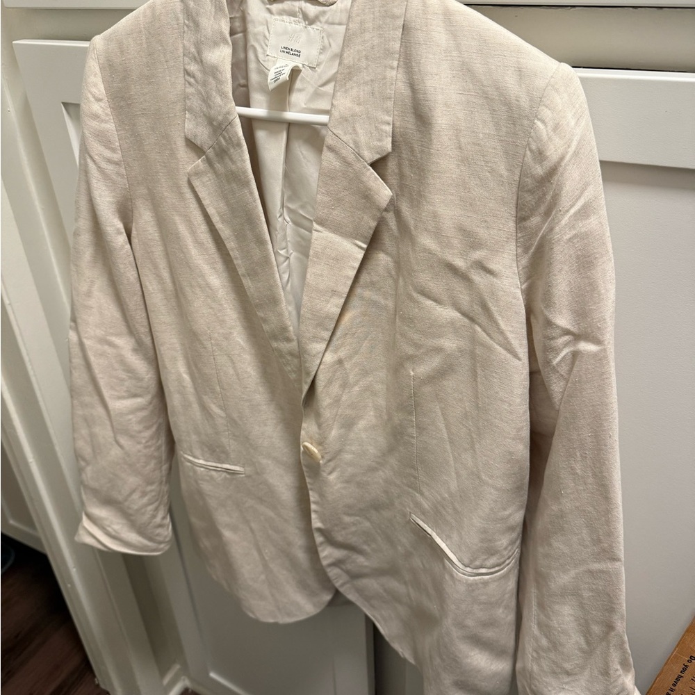 Linen blend off white blazer- oatmeal color.